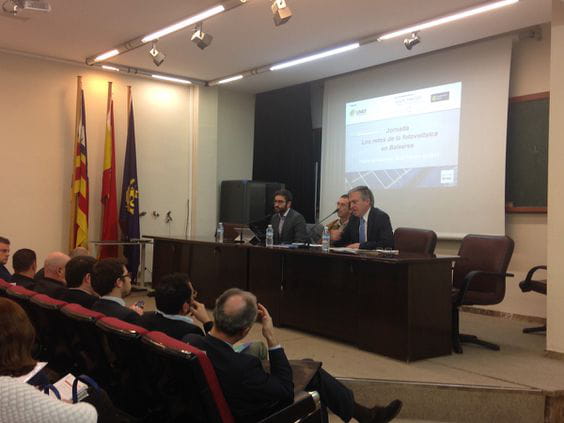 jornada-los-retos-de-la-fotovoltaica-en-baleares-1