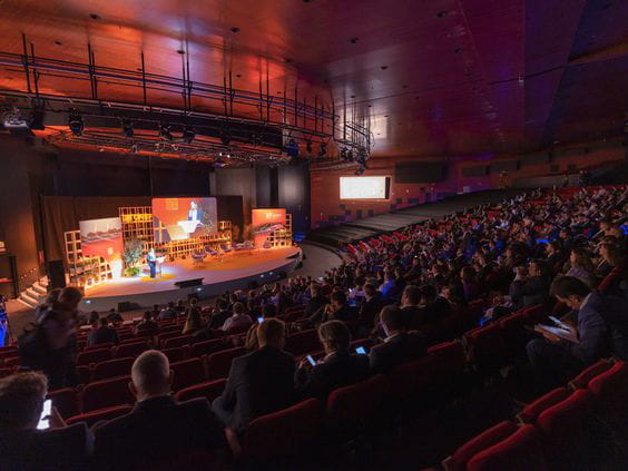 El Foro Solar 2022 reúne en Madrid a más de 1100 personas con el objetivo común de acelerar la transición energética en España