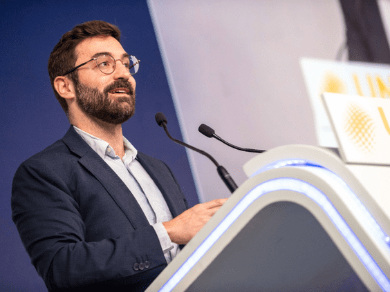 III Cumbre de Almacenamiento e Hidrógeno Verde de UNEF: El sector fotovoltaico pide acelerar los trámites administrativos que lastran el almacenamiento y el hidrógeno verde, imprescindibles para la transición energética