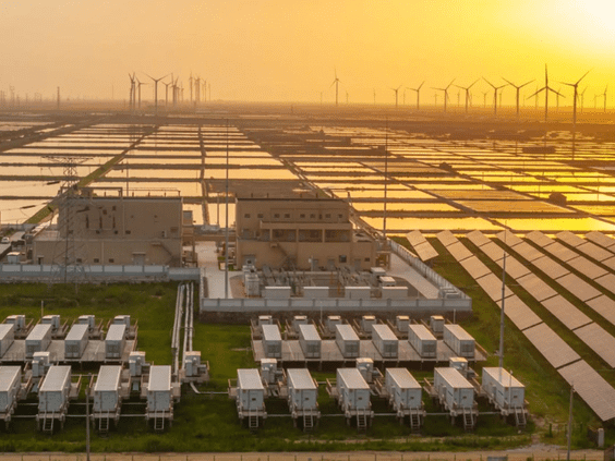 La hibridación redefine la rentabilidad renovable: del megavatio producido al megavatio optimizado