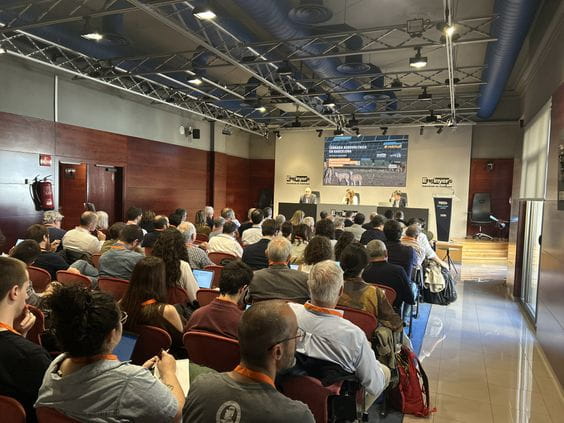 Els agricultors i el sector energètic aposten per l’agrivoltaica per reforçar la resiliència del camp català