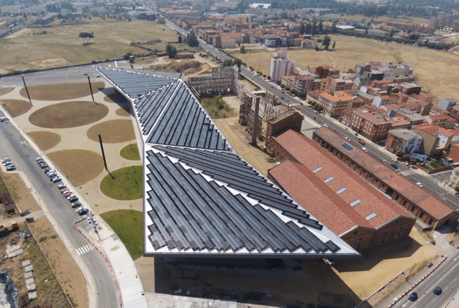 León Smart Solar City, impulsado por Norsol Energía Solar y el Ayuntamiento de León, finalista en los Innovation in Politics Awards 2026